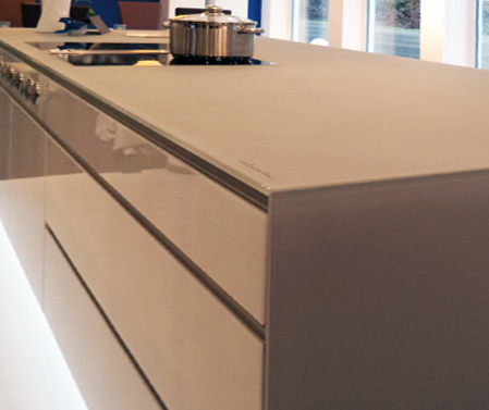 tl_files/Standart/Bilder/Kuechen bei Schreinerei neu.jpg